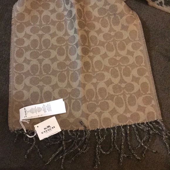 Brand New Coach Scarf 100% Wool - Picture 1 of 4